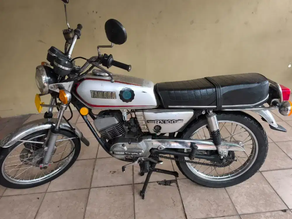 Yamaha RX 100 tahun 1979