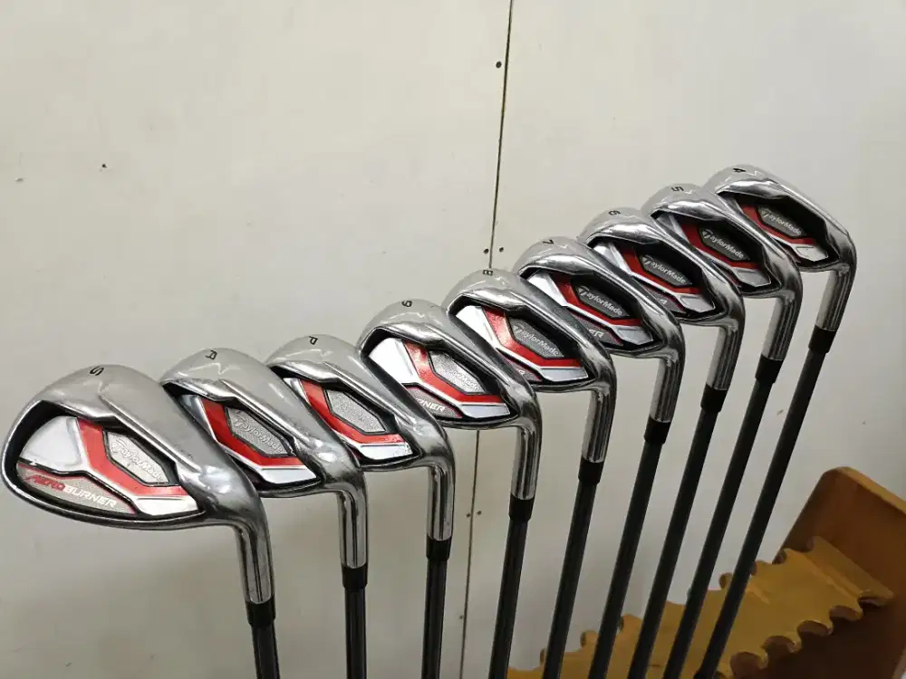 stick golf ironset taylormade aero burner