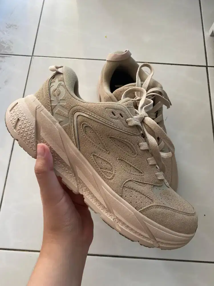 HOKA RUNNING CLIFTON SUEDE L SHIFTING SIZE 42