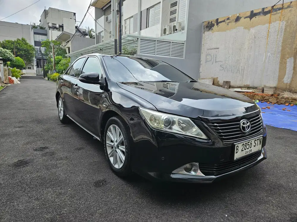 Toyota Camry 2.5 V AT Tahun 2012, Pajak Panjang