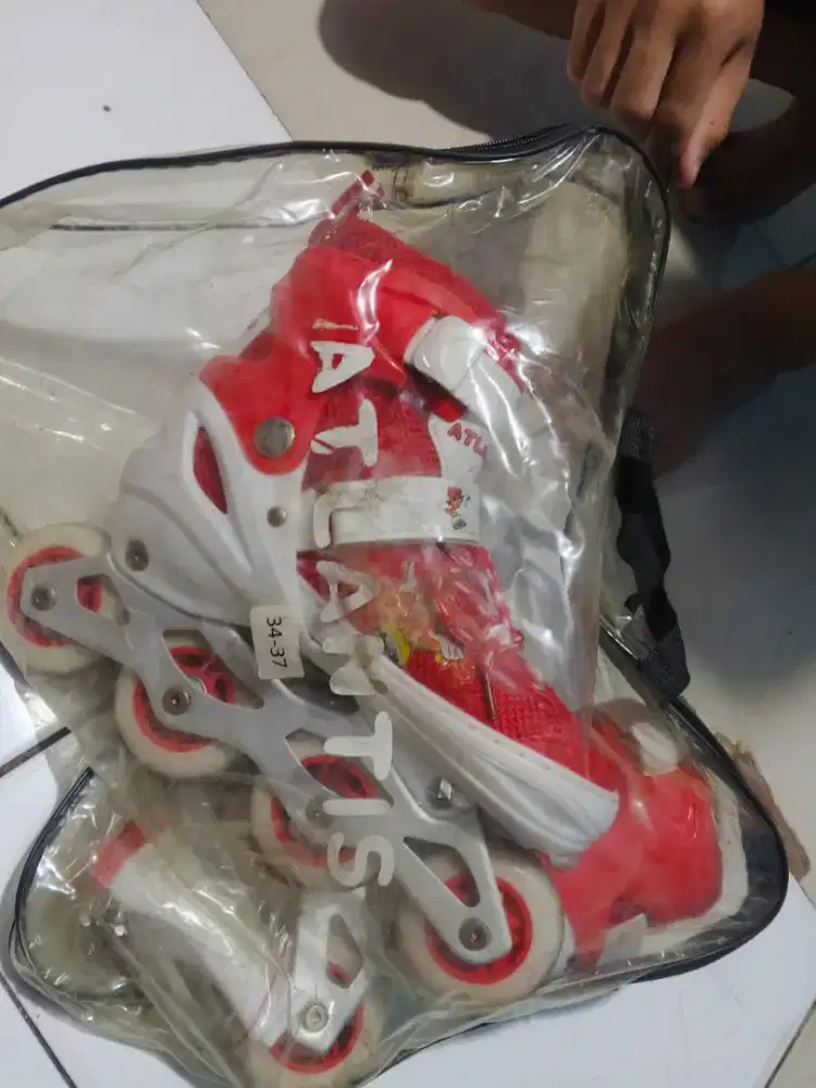 sepatu roda laki dan perempuan