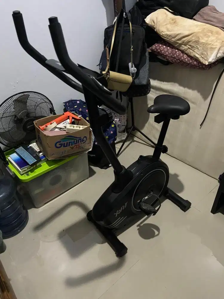 Sepeda statik magnet