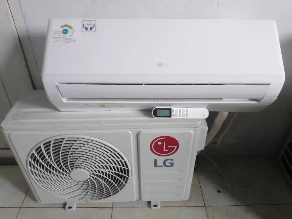 Ac 1/2 LG new hercules tipe terbaru freon R32