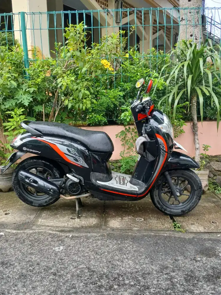 Dijual motor Scoopy 2020