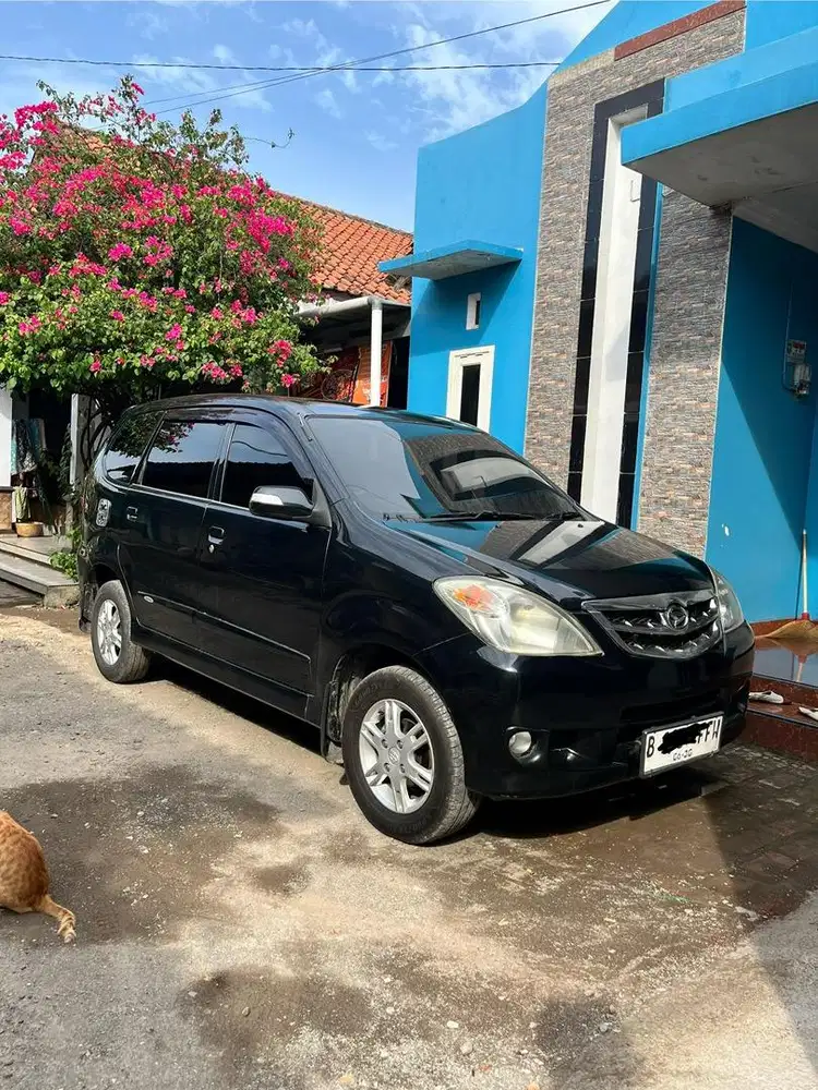 Xenia Xi Deluxe Matic 2011