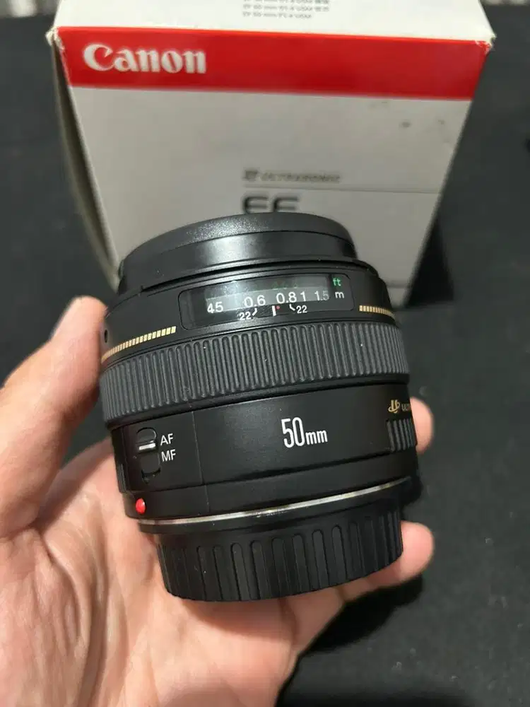 Lensa Fix Canon EF 50mm f1.4 Fullset Box