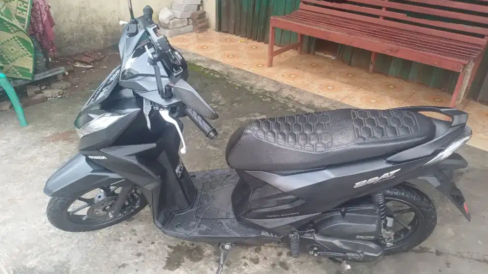 HONDA BEAT DELUXE 2021 HITAM DOP