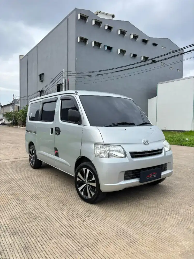 Grandmax D manual bekas murah 2018 silver