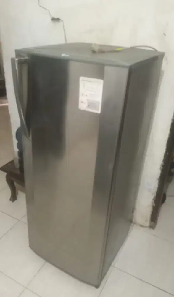 FREEZER LG DIJUAL MURAH SIAP HASILKAN CUAN