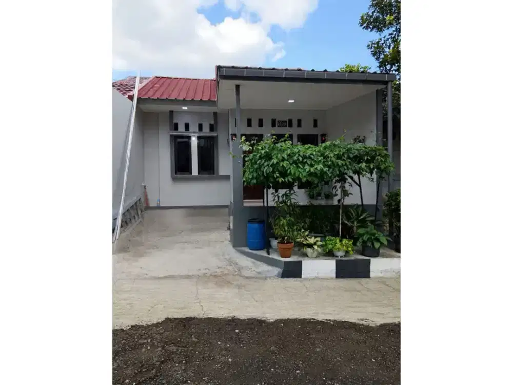 DIJUAL RUMAH BAGUSBARU RENOV SIAP HUNI STRATEGIS HARGA NEGO SENTUL CITY SSR950