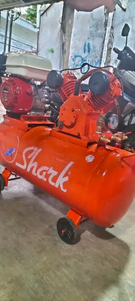 Kompresor angin shark