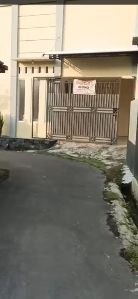 BU JUAL CEPAT RUMAH DEKAT ALUN2 KOTA BATANG