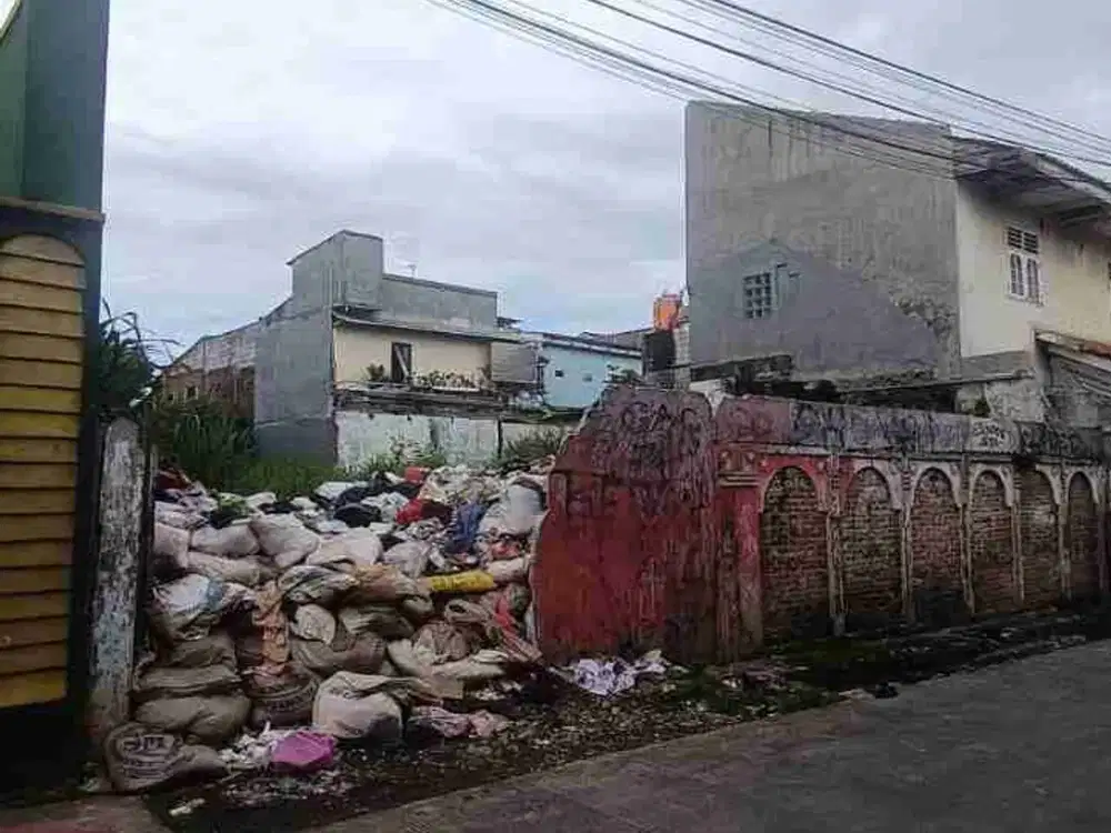 Tanah Kosong di Jl F Kebon Baru Tebet Jakarta Selatan