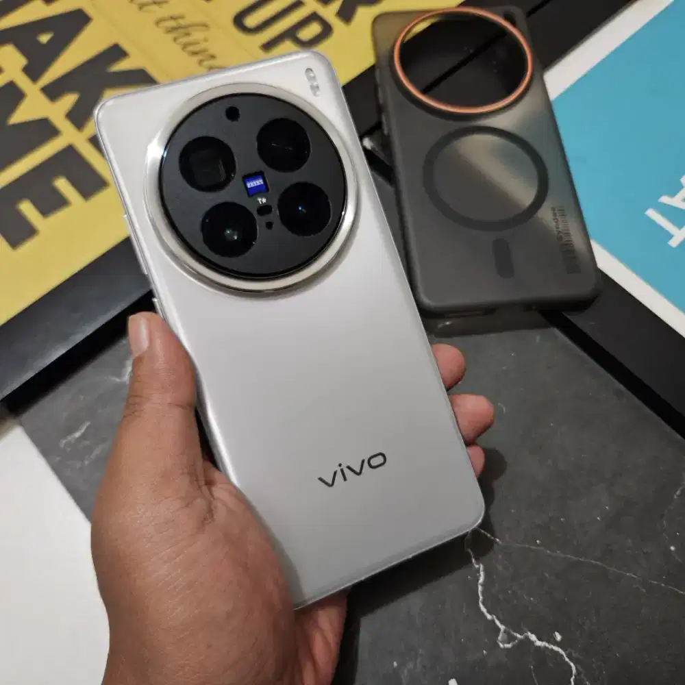 VIVO X200 PRO 16/512 GB FREE CASE BERGARANSI RESMI NO MINUS