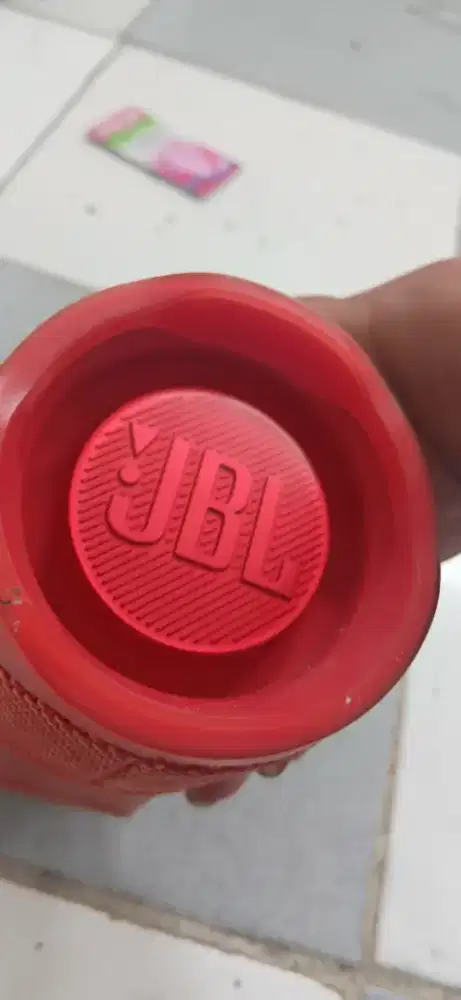 Jbl carge4 barng masih bagus seperti baru