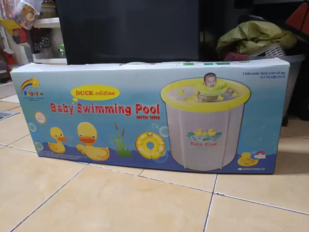 Swimming Pool baby Duck Edition