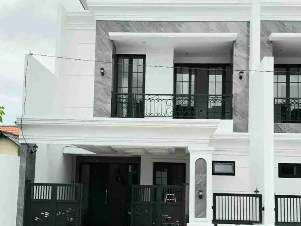 Row 4 mobil‼️Jual Rumah Baru American Classic di Galaxy Bumi Permai ( Araya ) Surabaya