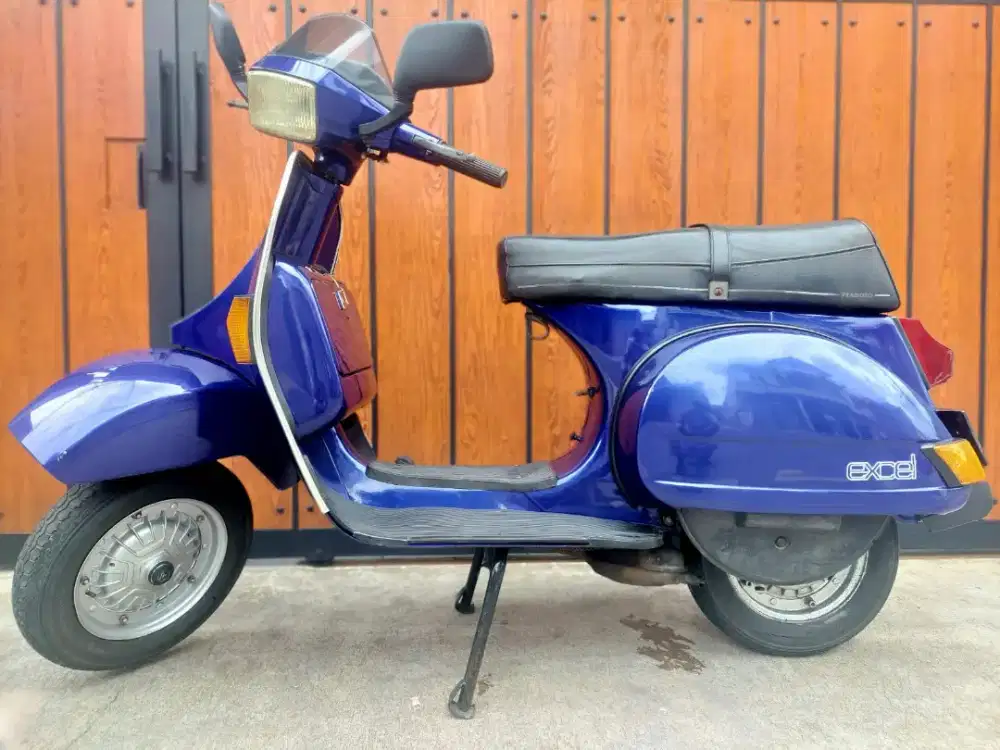 Vespa excel 1991 PLAT B JAKARTA