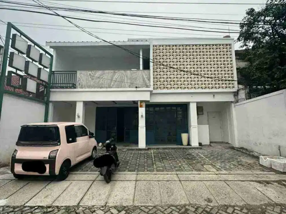 Jual Cepat Rumah Cocok untuk Usaha,Cafe di Kebayoran Baru Jakarta Selatan