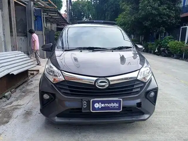 Pajak Panjang - Daihatsu Sigra 1.2 R Bensin-AT 2022 Abu-Abu