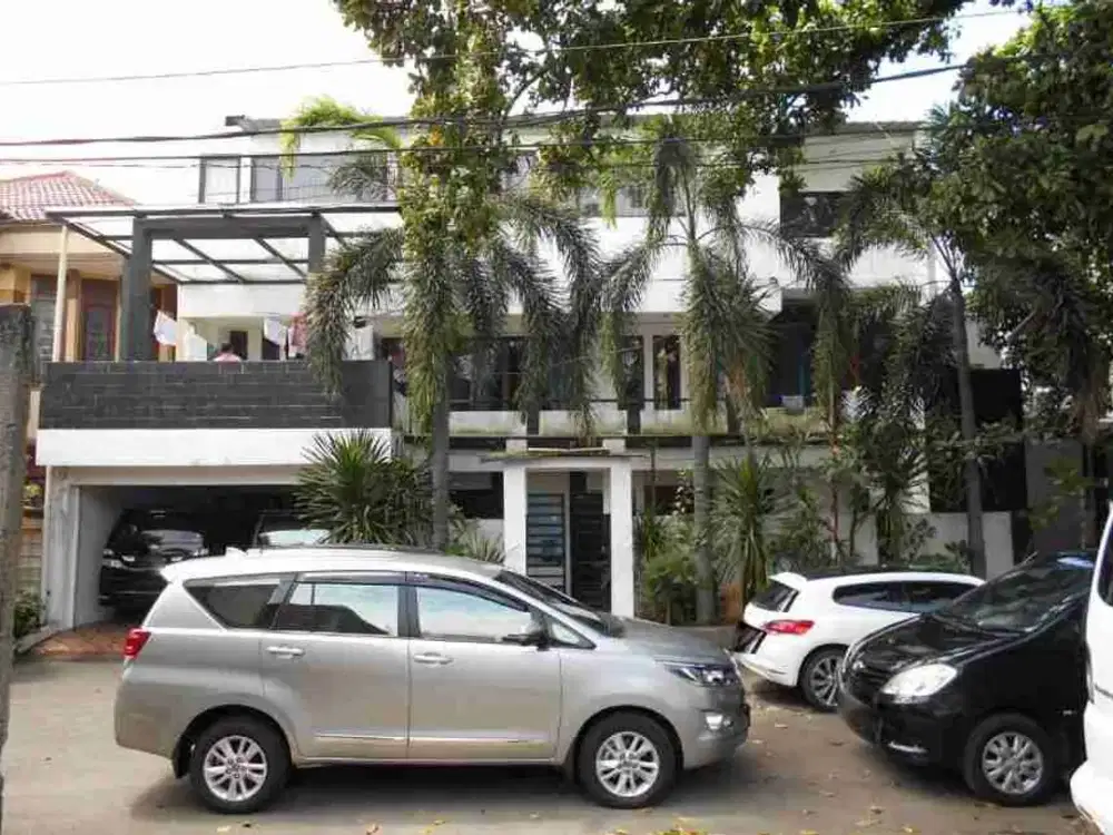 Rumah 2lt LT 300m² di Jl Pulomas IID Kayu Putih Jakarta Timur