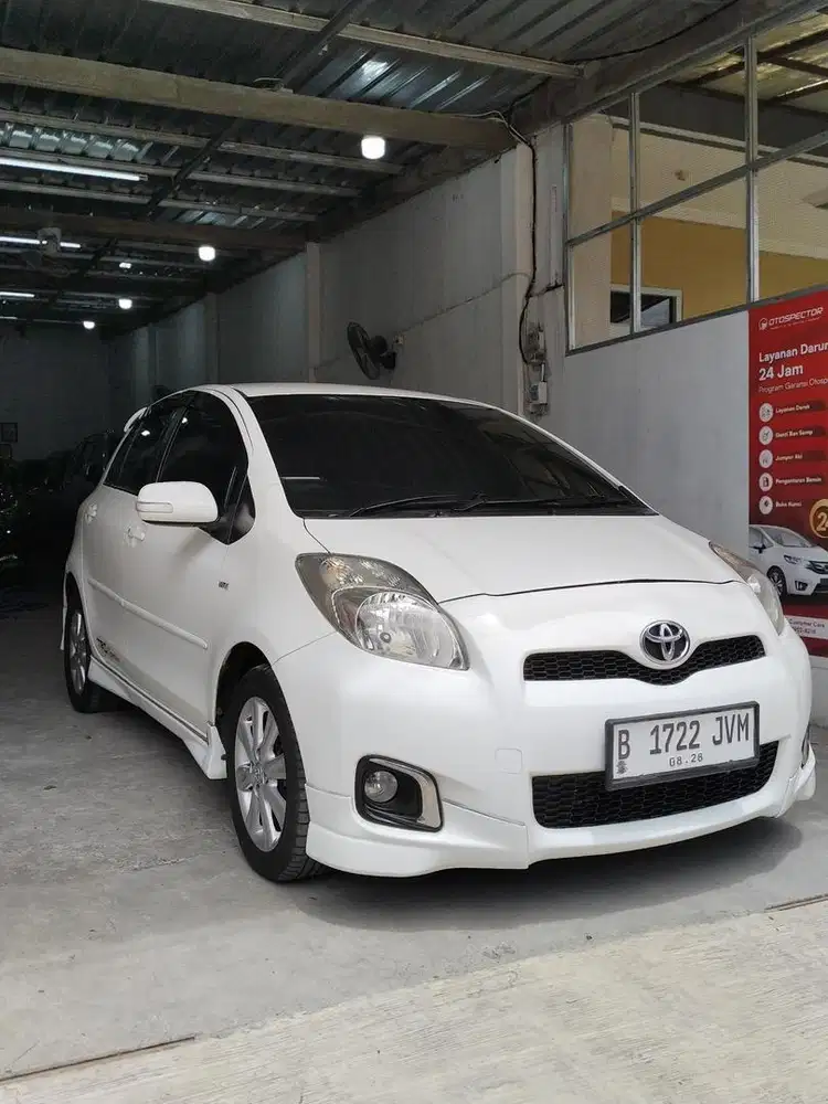 DP 27 jt! Toyota Yaris S Limited TRD 2012 Matic Antik Spt Baru!!!