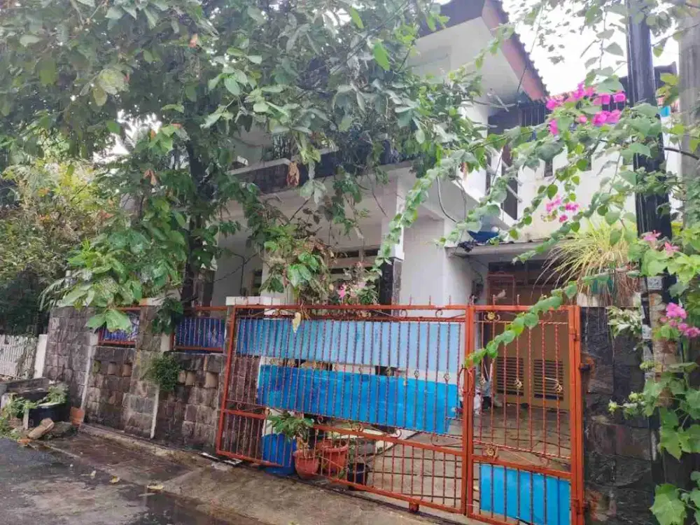 Rumah diPakai Kost di Jl Batu Merah Delima Kayu Putih Jakarta Timur