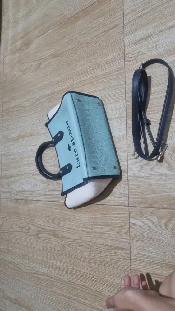 Tas merk kate spade original authentic