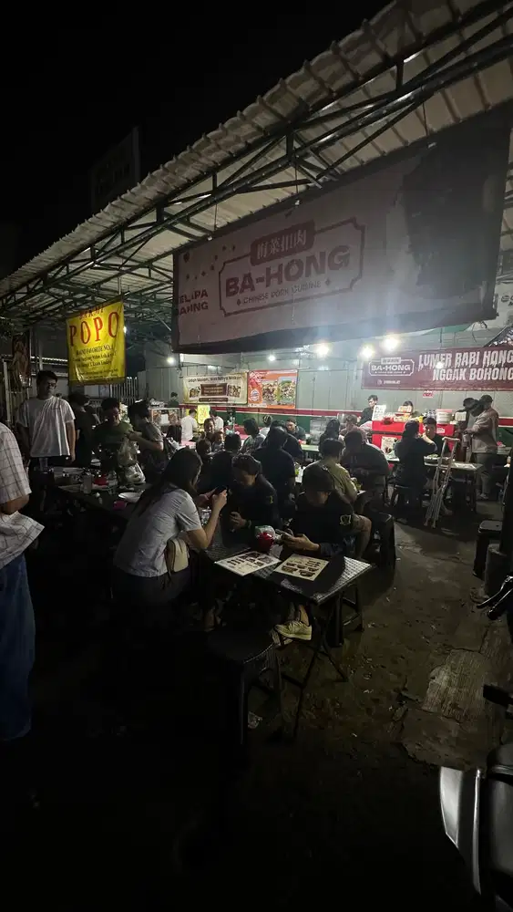 Dicari Staff Restaurant Non HALAL