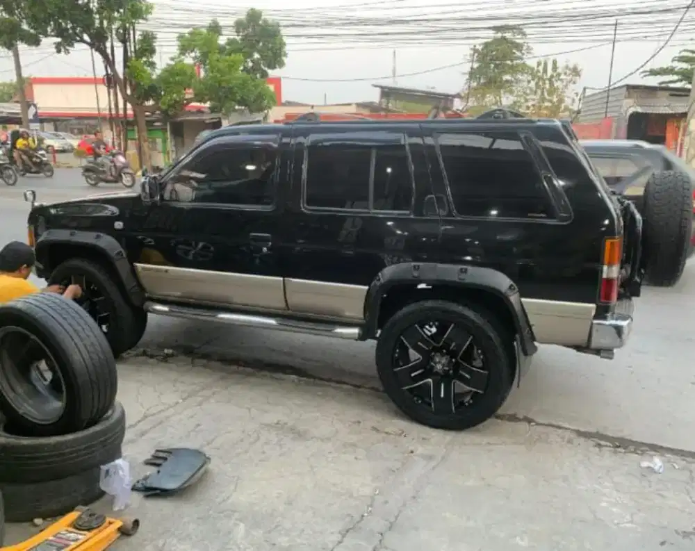 Terrano Hybrid BBG dan Bensin