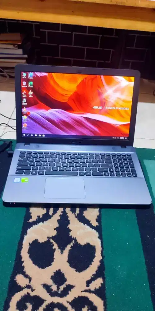Di jual leptop asus