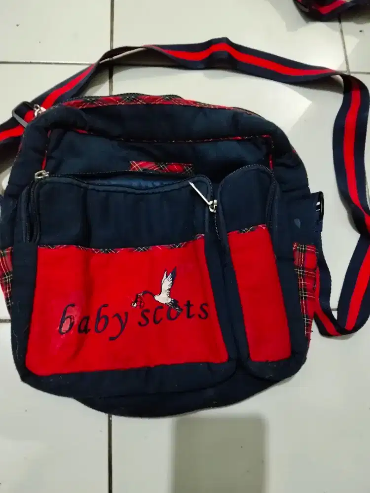 Tas bayi selempang