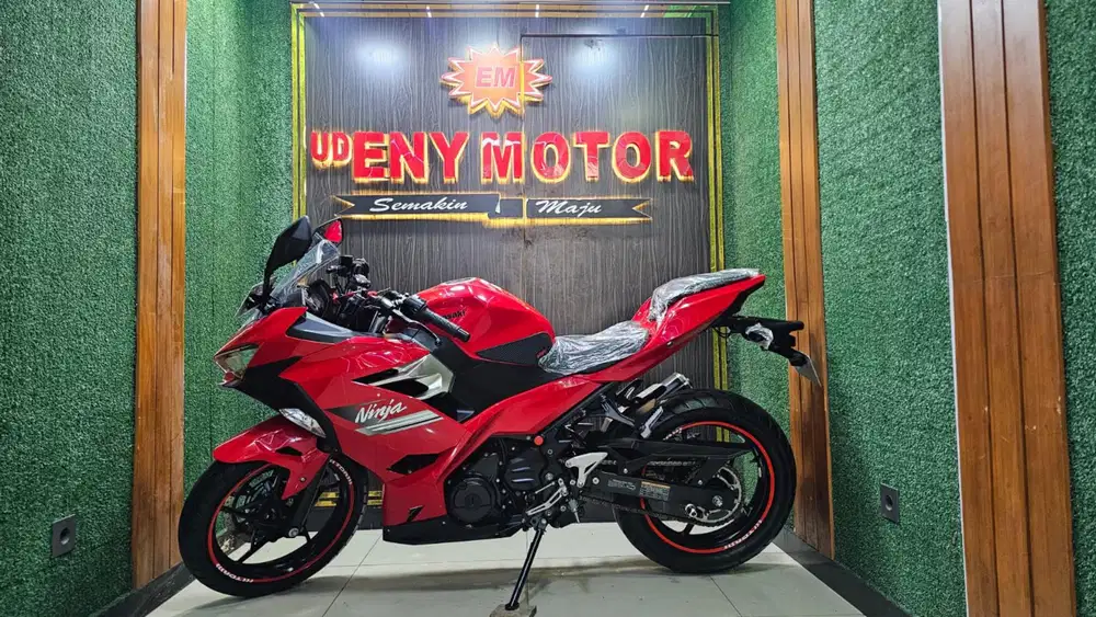 UD ENY MOTOR - Kawasaki Ninja 250 fi thn 2023 mulus