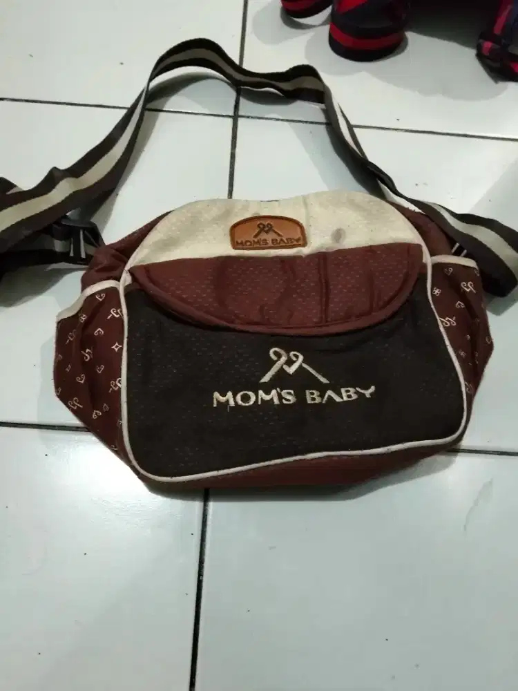 Tas bayi selempang