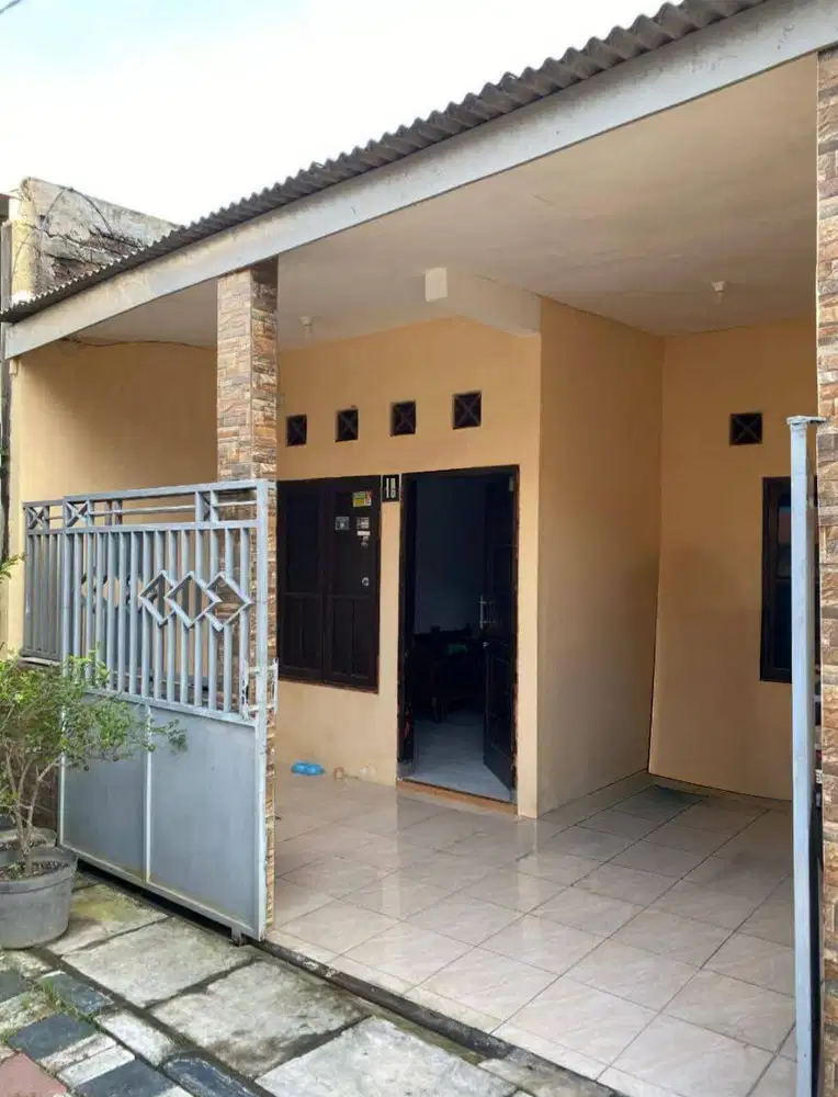 DIJUAL RUMAH KEDINDING TENGAH