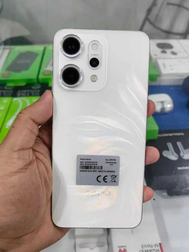 Oppo Reno 14 Pro 5G (12/512) Fullset seken rada baru