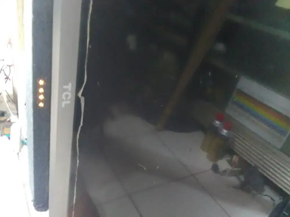 Tv TCL 50 inch tidak keluar gambar