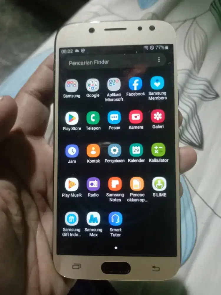 Samsung J5 pro ram 3/32 minus