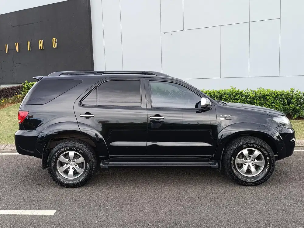 Toyota Fortuner 2006 Bensin