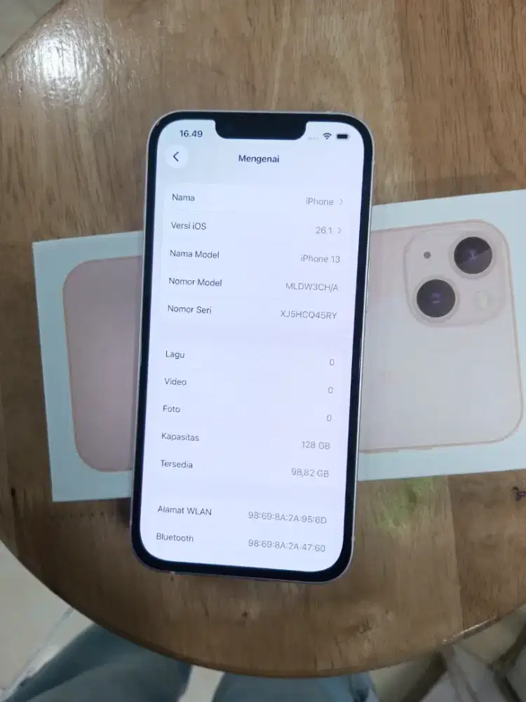 iPhone 13 128gb warna pink inter bh nya 92% cek sepuasnya gan