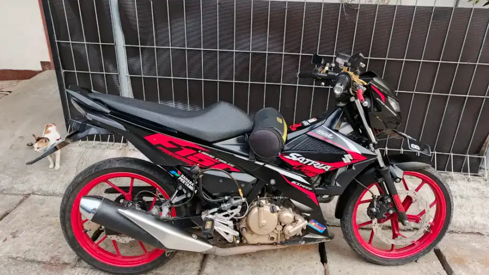 Suzuki satria fufi