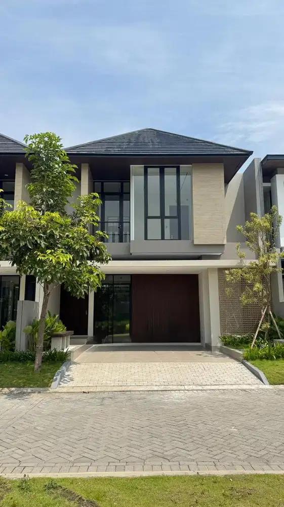 Rumah baru gress di woodland citraland dekat pakuwon, graha famili