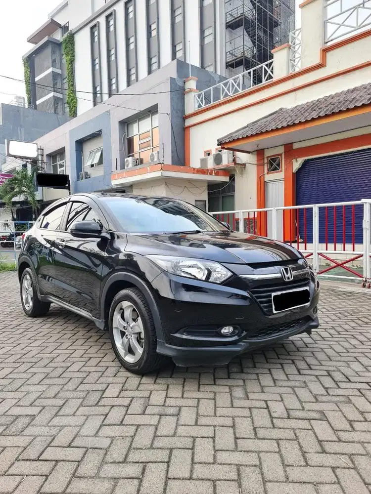 [LOW KM 25rb] Honda HRV E CVT pmk 2018 automatic