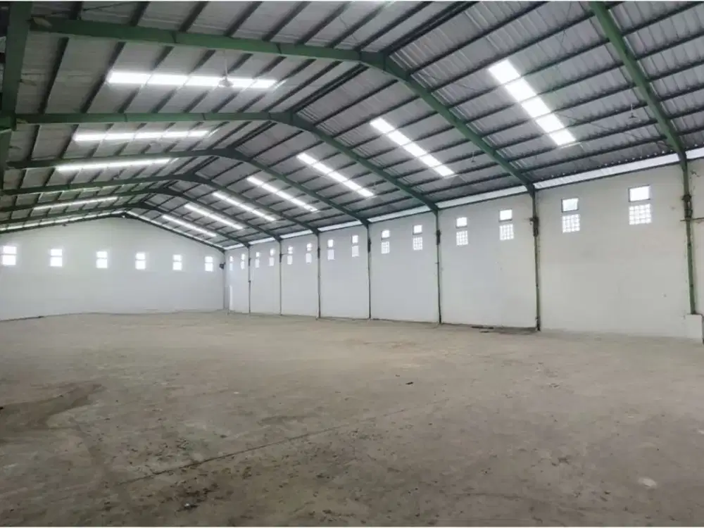 Dijual Gudang Mainroad Cicalengka