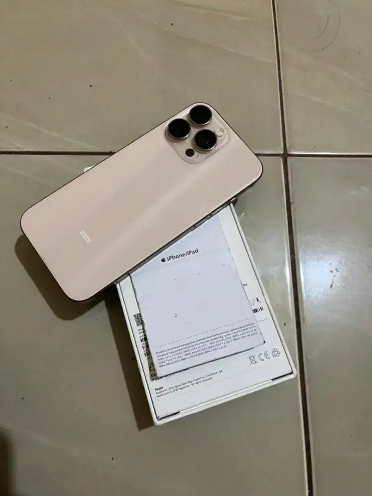 Iphone 16 promax 512gb . Cc 12x aktivasi 15 Des 2025.