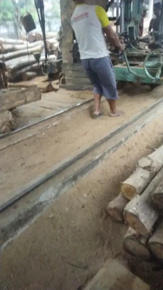 Jual kusen pintu kayu mahuni