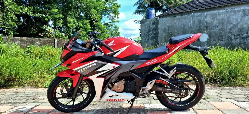 Honda CBR 150 2018 Lengkap