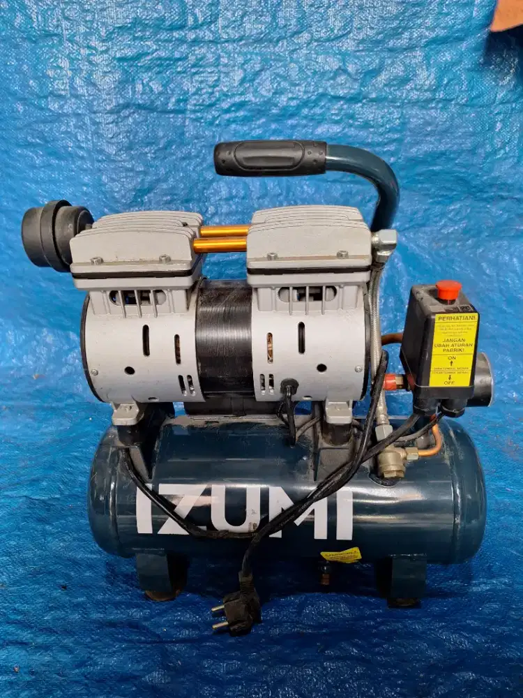 IZUMI compressor Model OL07-09