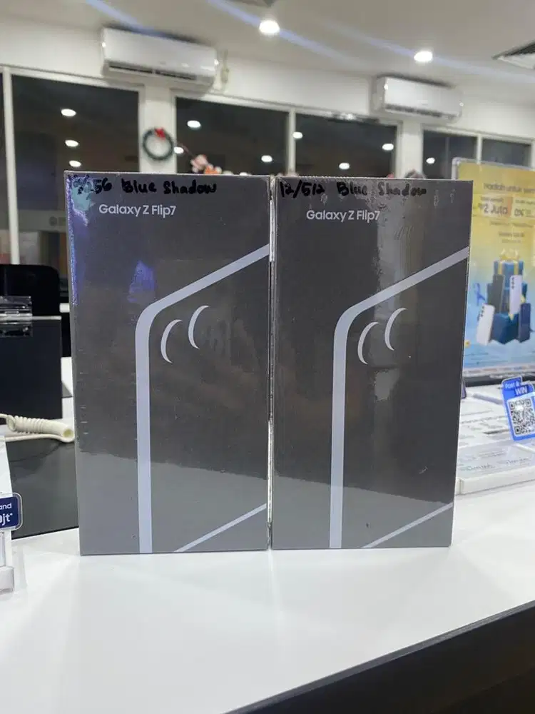 Samsung Z Flip 7 12/512