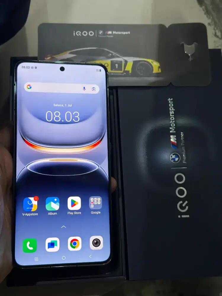 Iqoo 13 12/256gb fullset